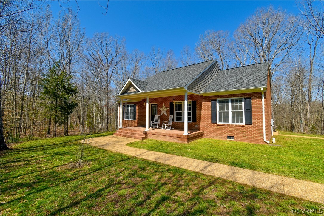 Property Photo:  1640 Plank Road  VA 23901 