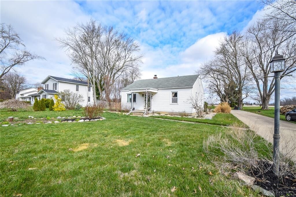 Property Photo: 2281 Old Springfield Road OH 45377