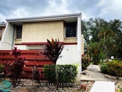 Property Photo:  3001 Lakewood Ln 299  FL 33021 