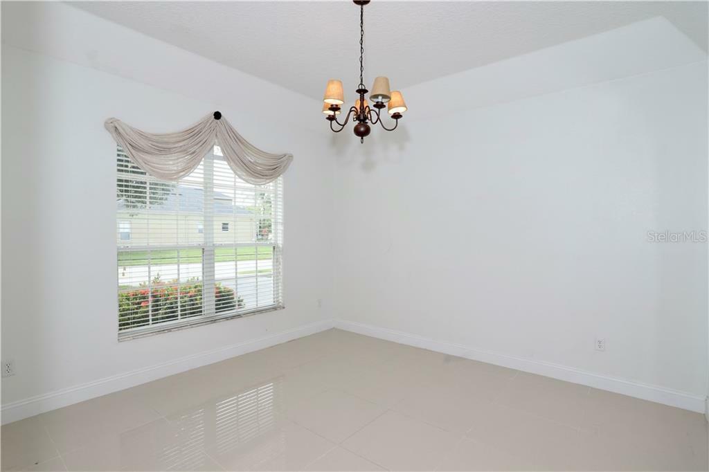 Property Photo:  4877 Fells Cove Avenue  FL 34744 