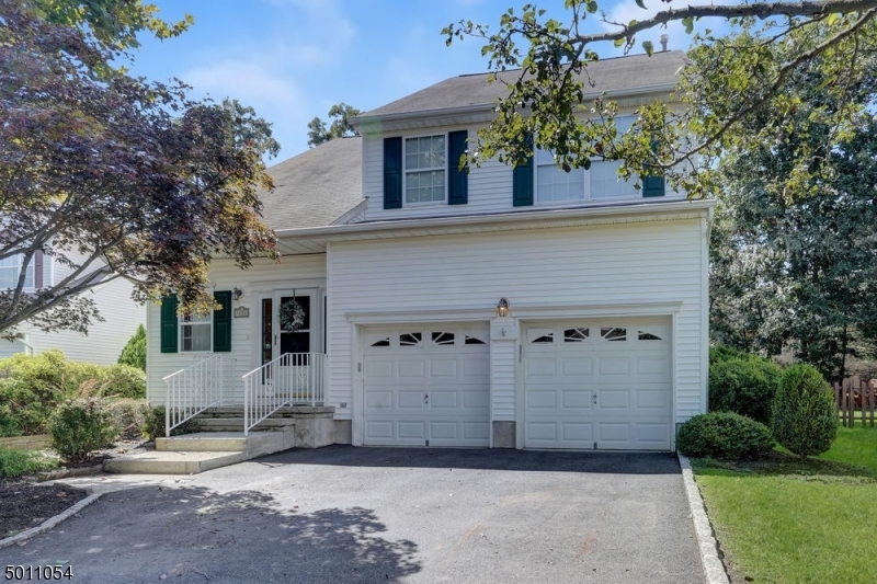 Property Photo: 10 Delaney Ct NJ 08807