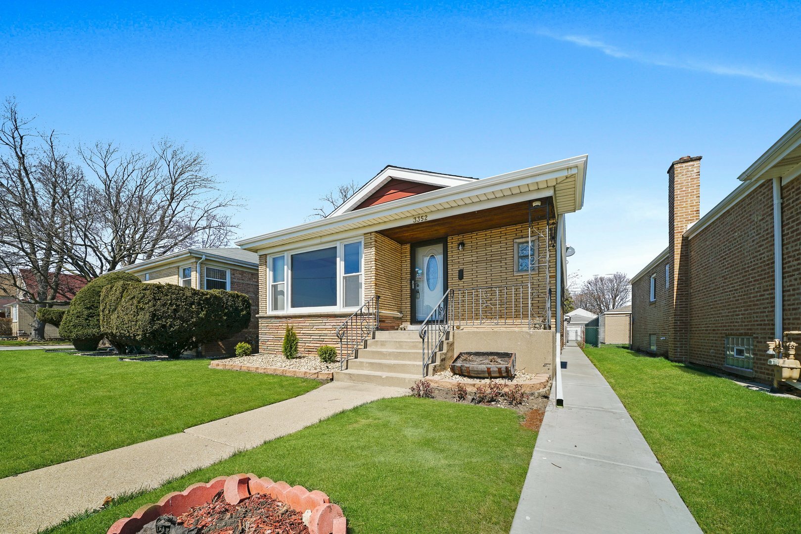 Property Photo:  3352 W 85th Street  IL 60652 