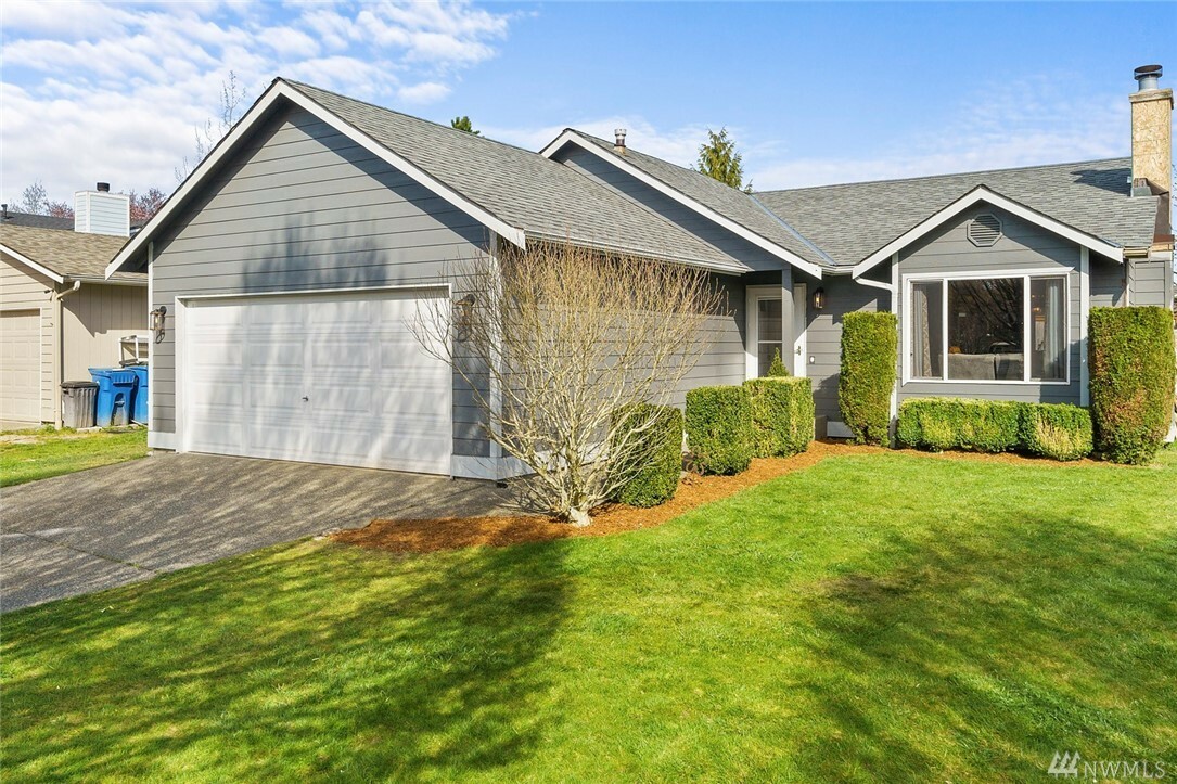 Property Photo:  15457 166th Ave SE  WA 98272 