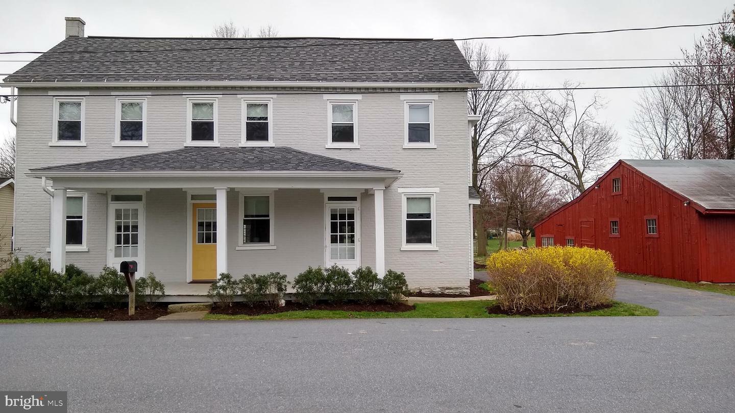 Property Photo: 118 Race Street PA 17543