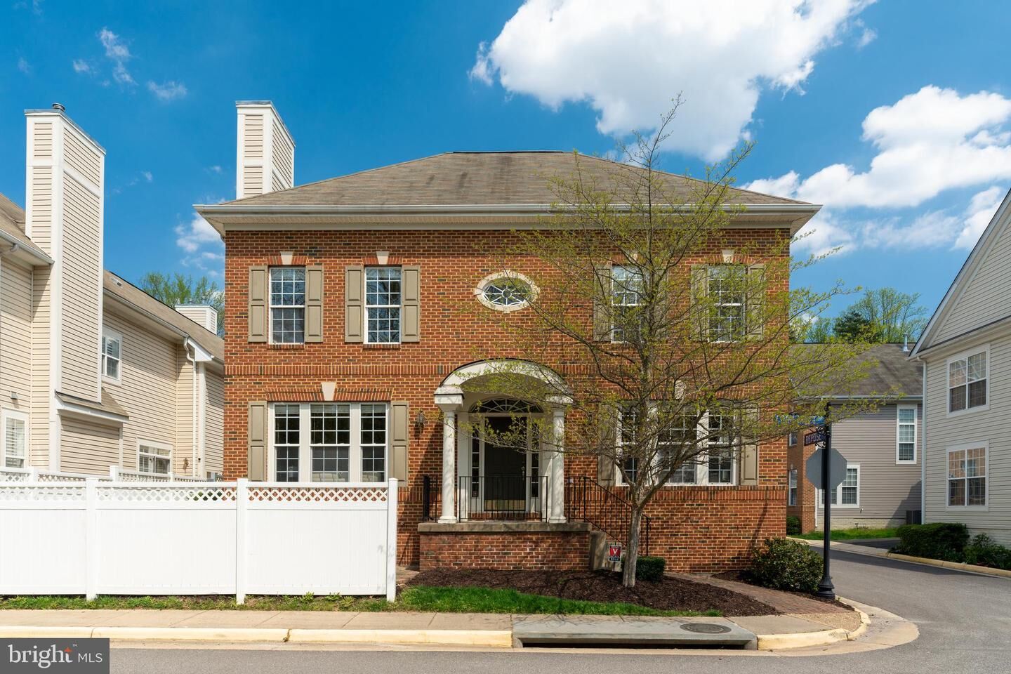 Property Photo:  6944 Repose Place  VA 22060 