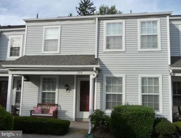 Property Photo: 704 Cambridge Court PA 17078