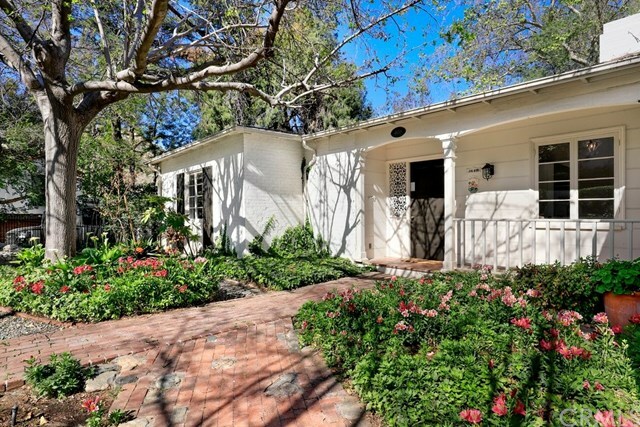 Property Photo: 4658 Ladera Lane CA 92501