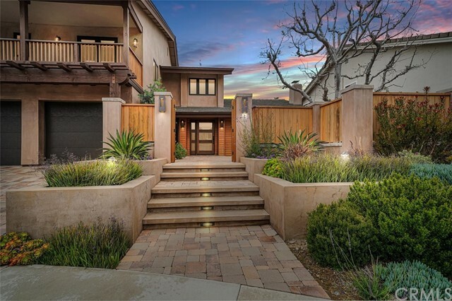 Property Photo: 6 Twin Lakes Circle Circle CA 92625