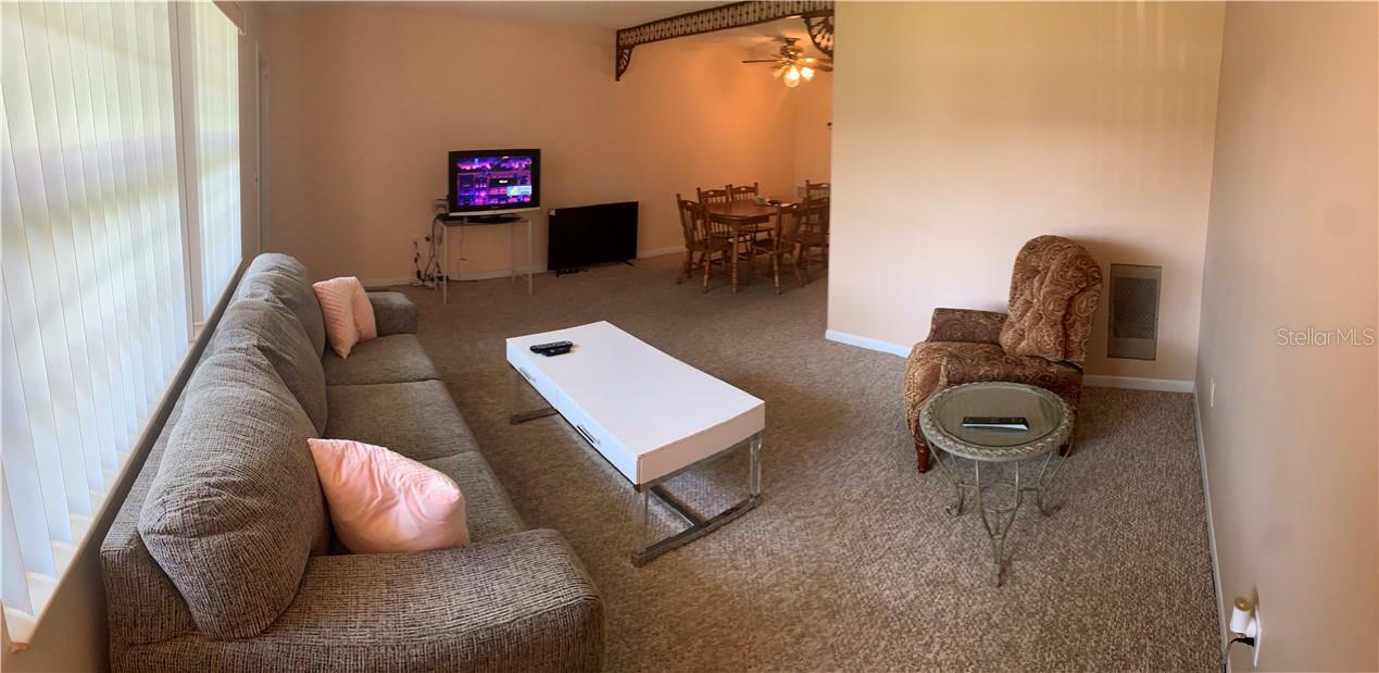 Property Photo: 5750 80th Street N D102 FL 33709