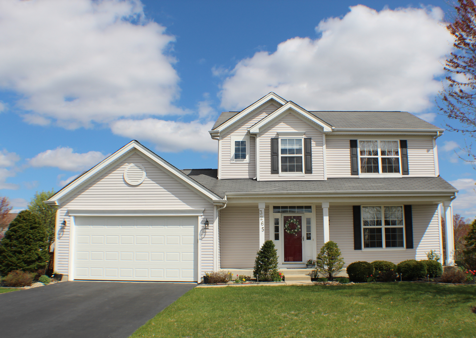 Property Photo: 3265 Thomas Lane IL 60538