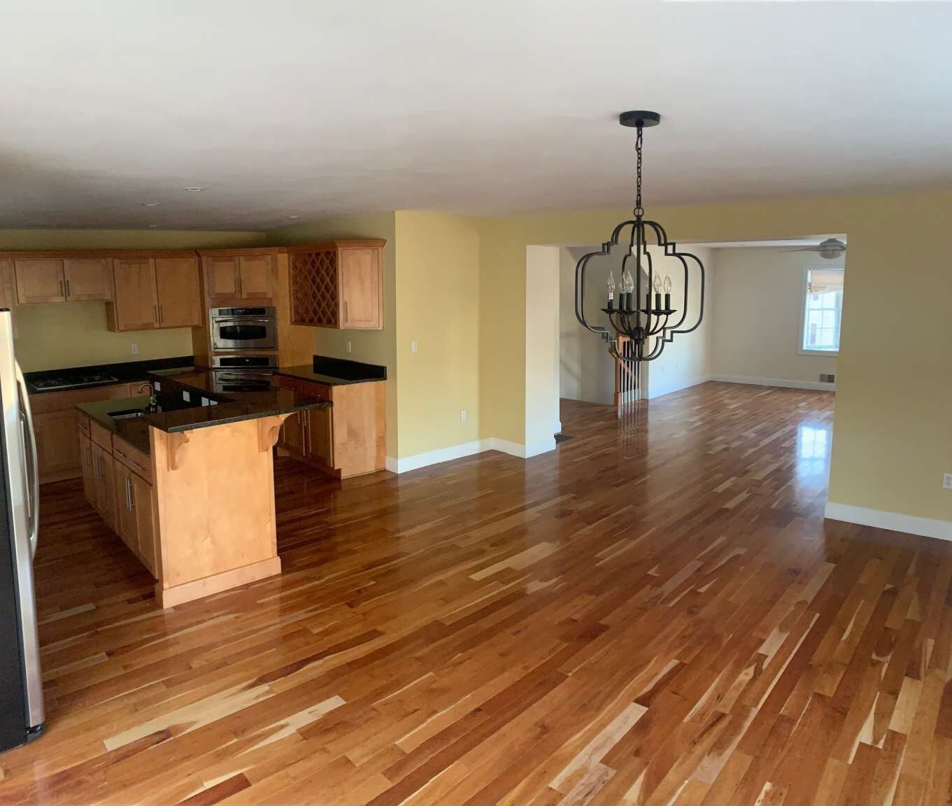 Property Photo:  12 Crestview Circle  NH 03053 