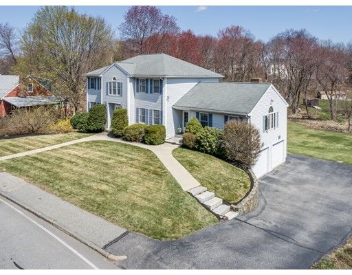 Property Photo: 19 Forest Park Rd MA 01801