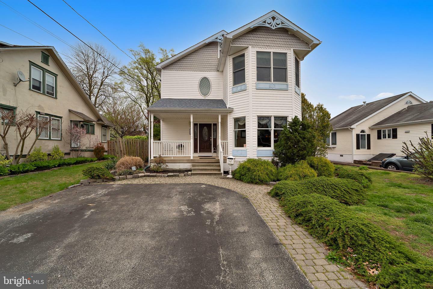 Property Photo: 1914 Pershing Avenue PA 19070