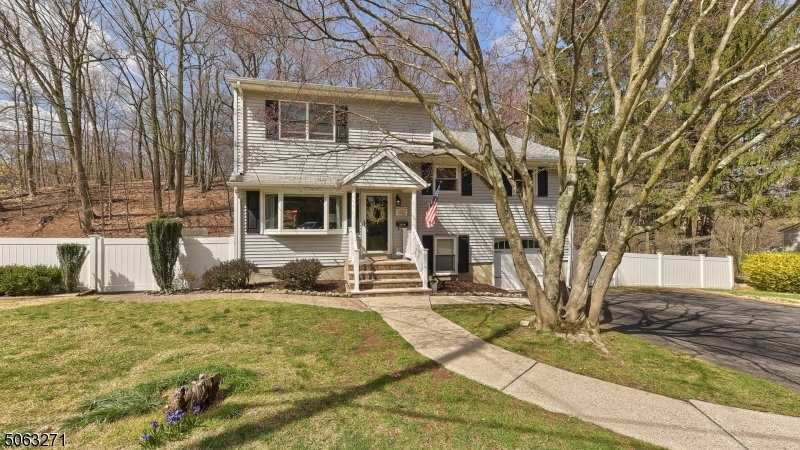 Property Photo:  104 Grove St  NJ 07436 