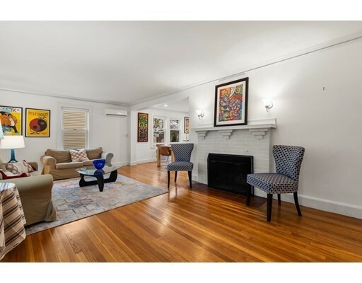 Property Photo:  221 Waverly Street  MA 02476 