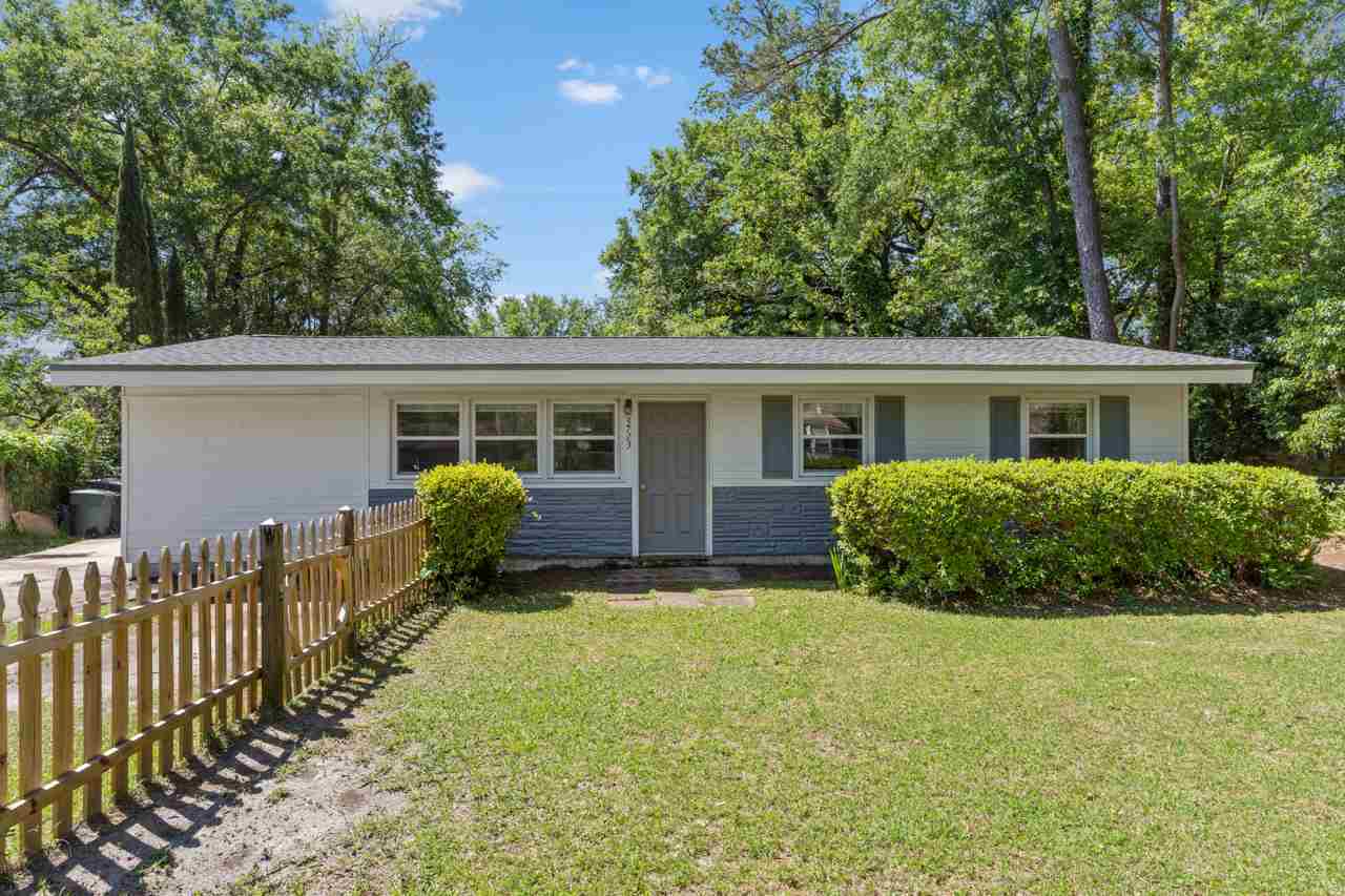 Property Photo:  3713 Shoreline Drive  FL 32305 