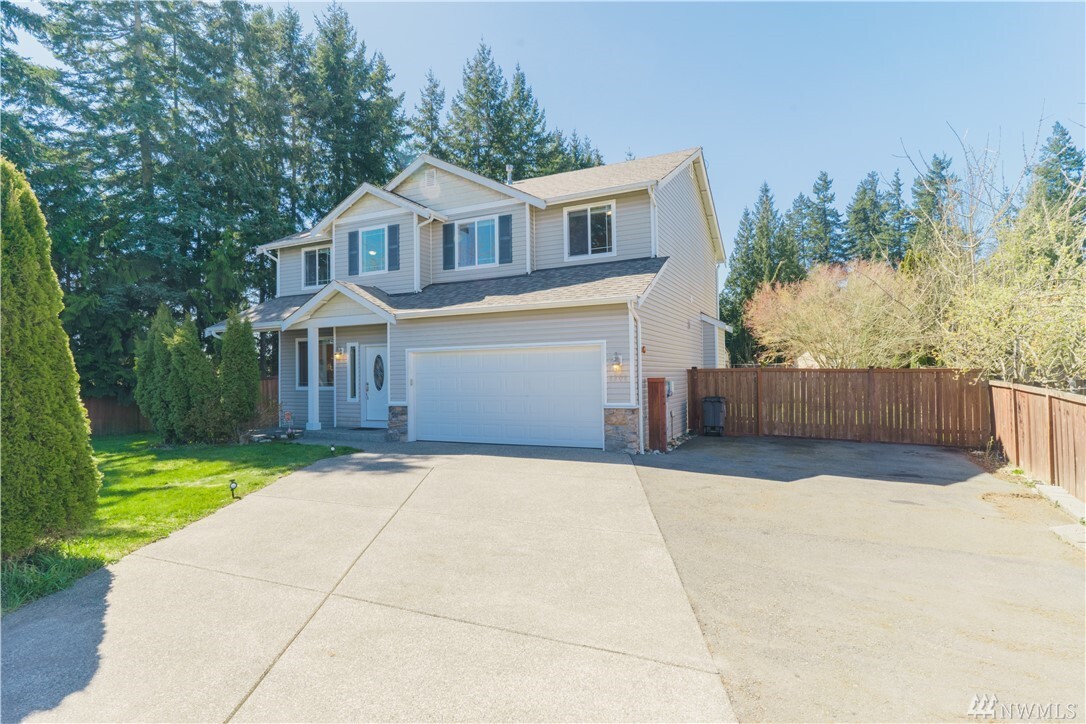 Property Photo: 8208 Beverly Lane WA 98203