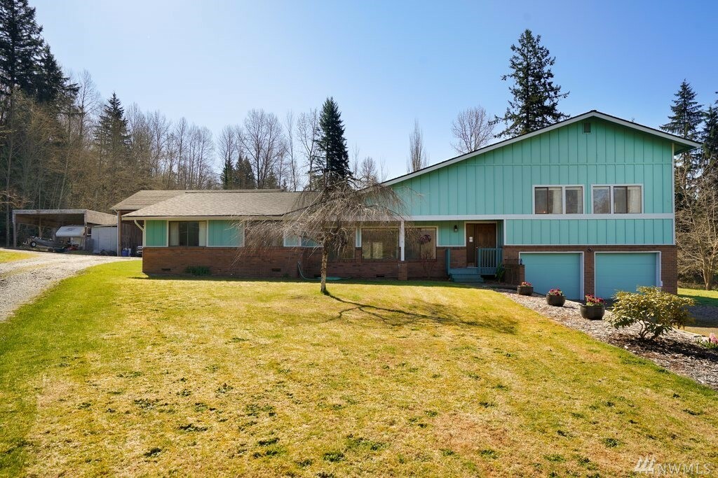 Property Photo: 4607 211th Ave SE WA 98290