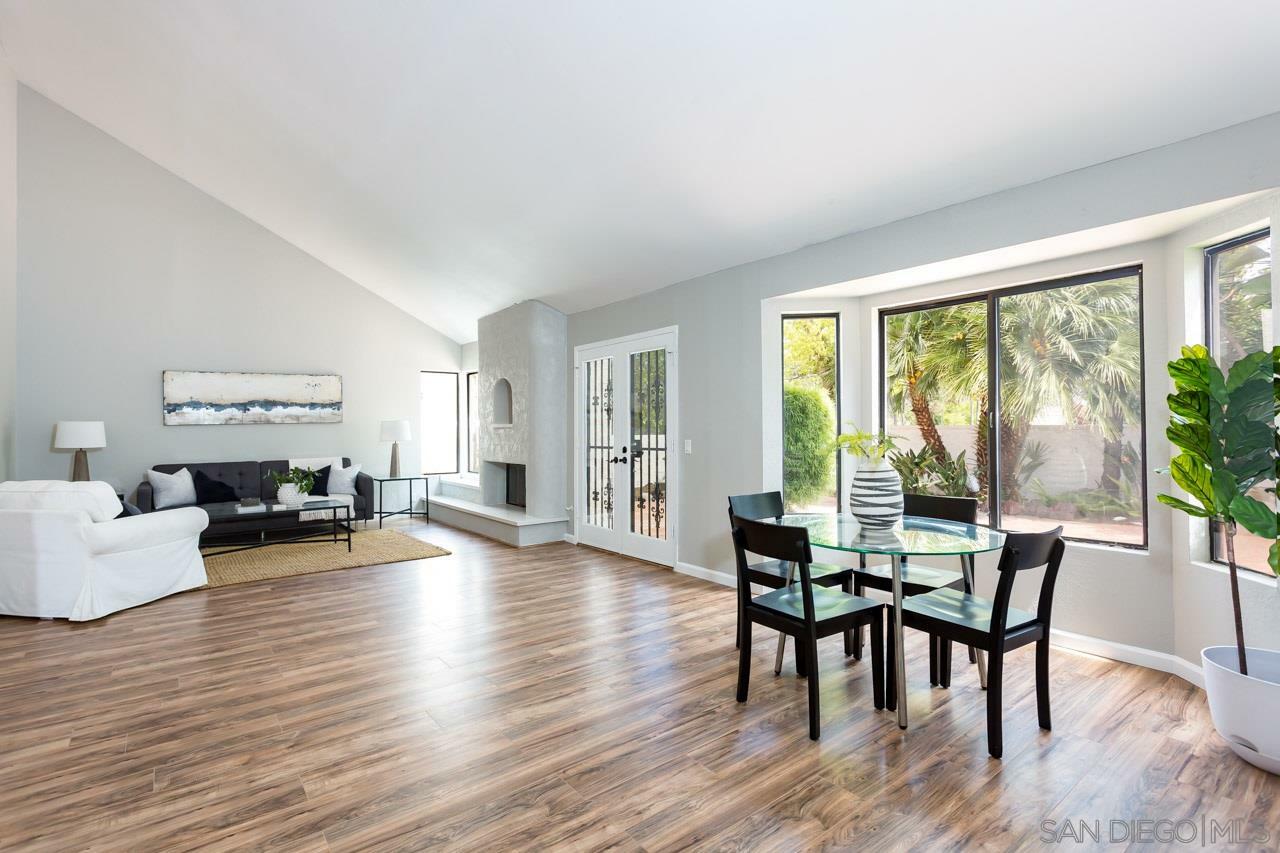Property Photo: 16085 Avenida Aveiro CA 92128