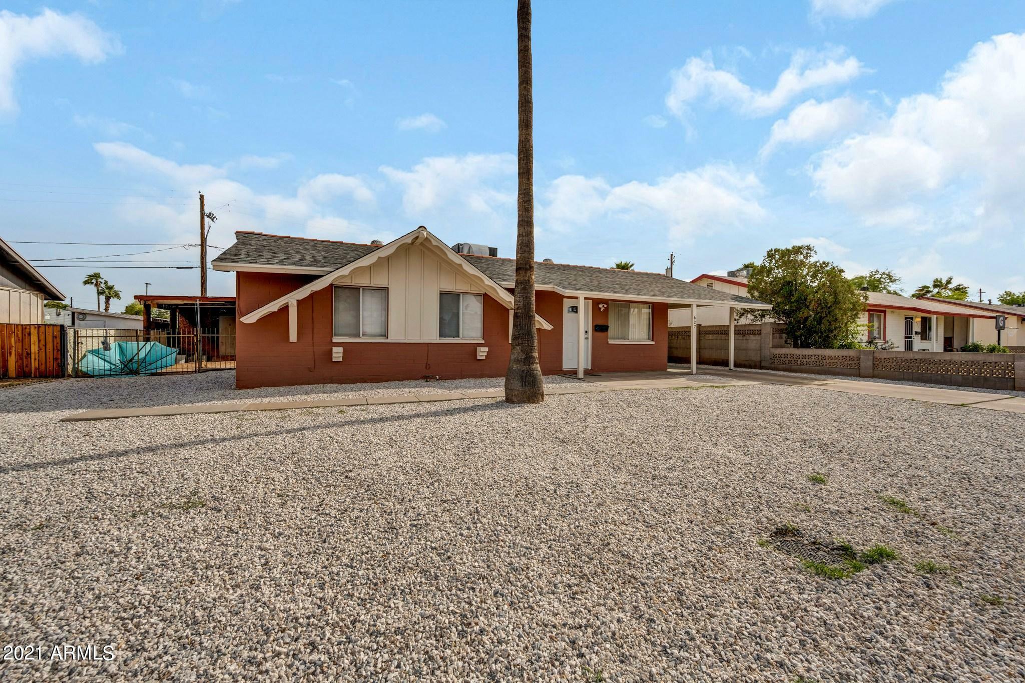 Property Photo:  627 E Papago Drive  AZ 85288 