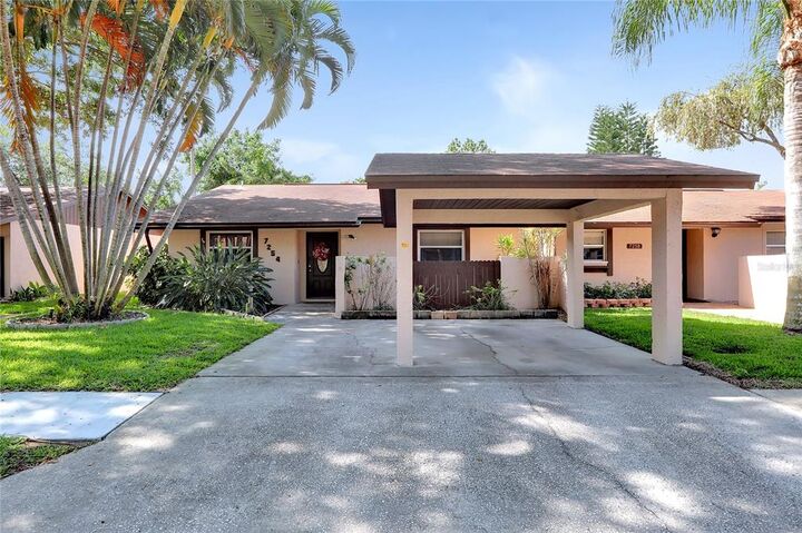 Property Photo: 7254 55th Avenue N FL 33709