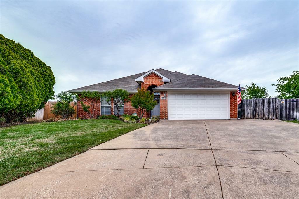 Property Photo:  3760 Regency Circle  TX 76137 