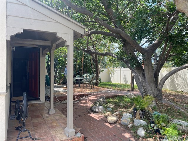 Property Photo: 11222 Sylvan Street CA 91606