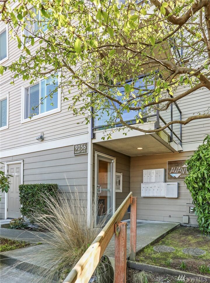 9056 Mary Ave NW 303  Seattle WA 98117 photo