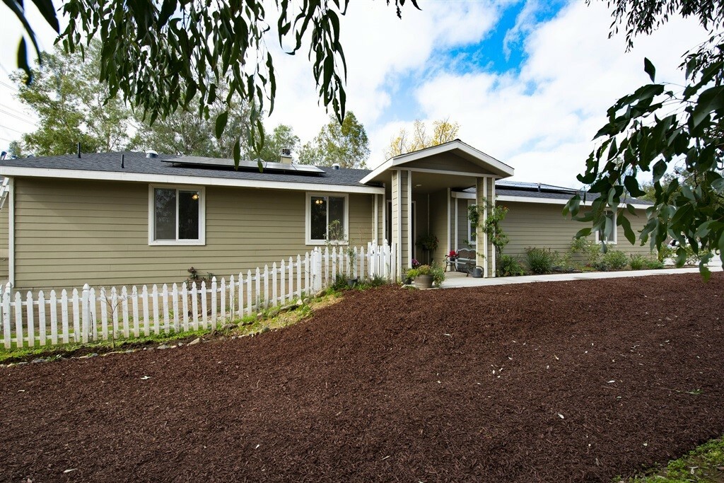 Property Photo: 2400 Kauana Loa Dr. CA 92029