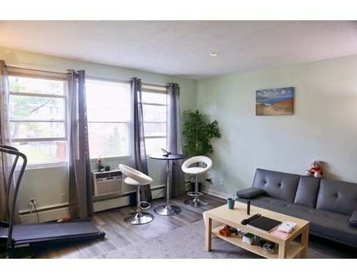 Property Photo: 8 Tara 5 MA 02188