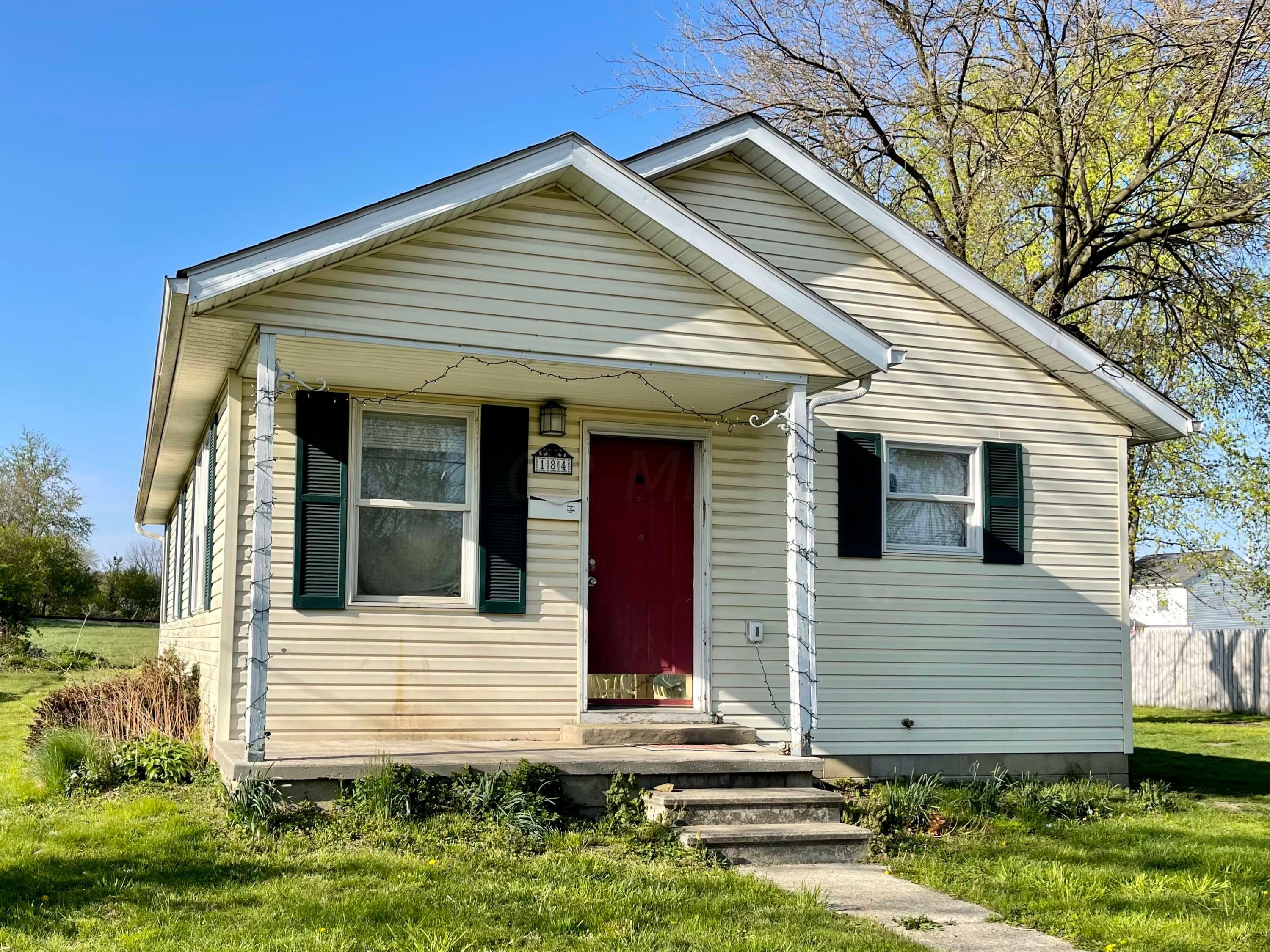 Property Photo:  184 Monroe Street  OH 43055 