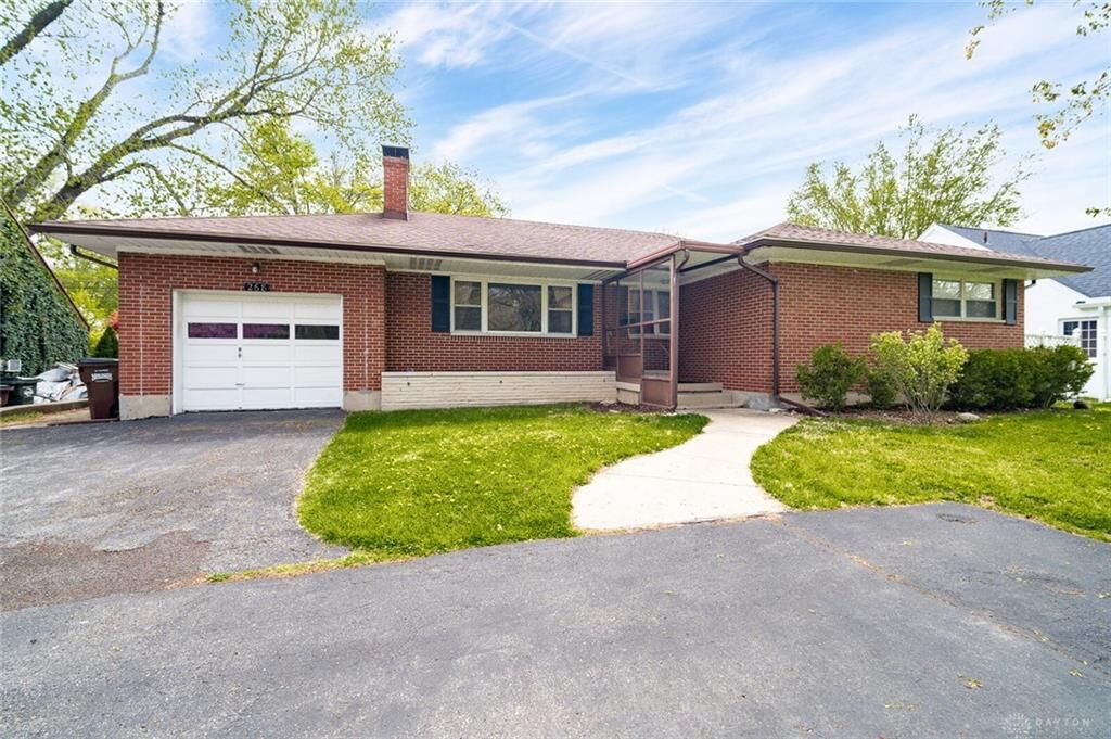 Property Photo: 268 W Stroop Road OH 45429