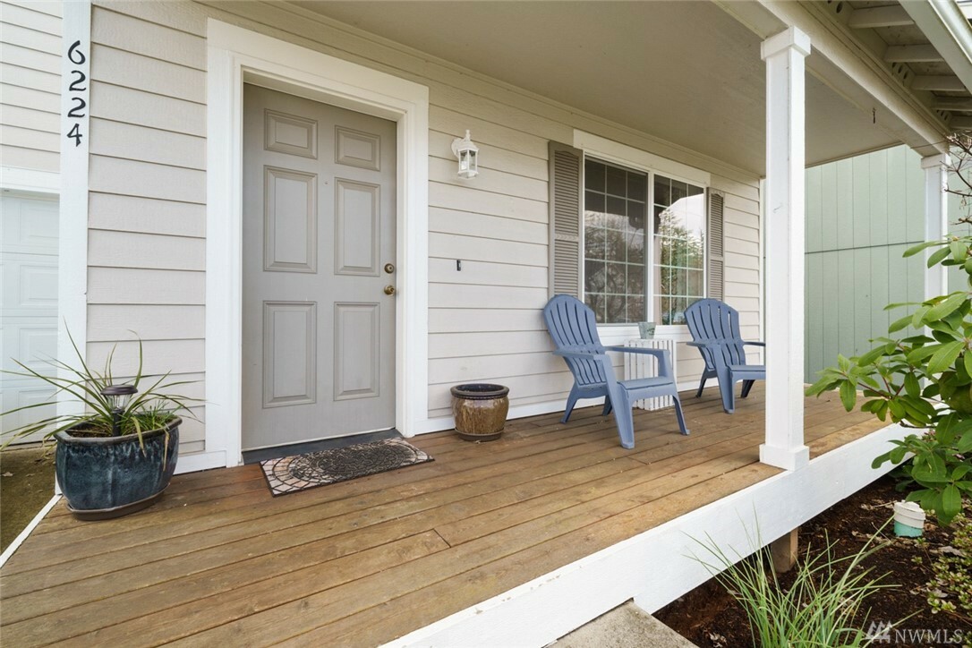 Property Photo: 6224 121st St E WA 98373