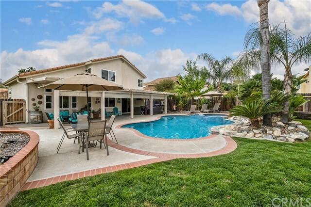 Property Photo: 40231 Atmore Court CA 92591