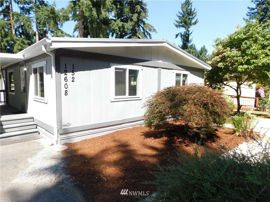 12608 115th Avenue Ct E 152  Puyallup WA 98374 photo