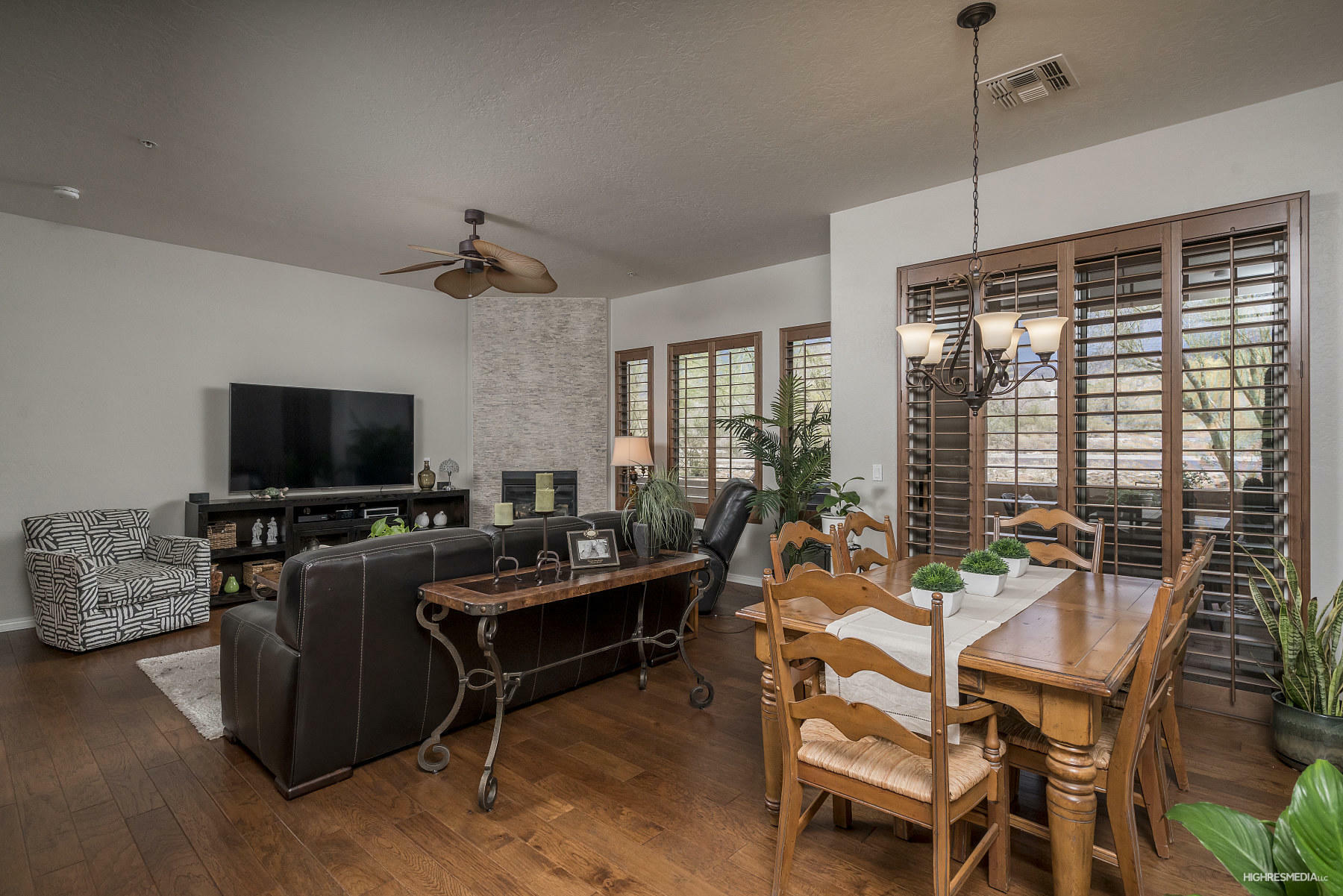 Property Photo: 16420 N Thompson Peak Parkway AZ 85260