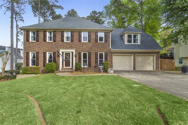 Property Photo: 4939 Willow Creek Drive GA 30188