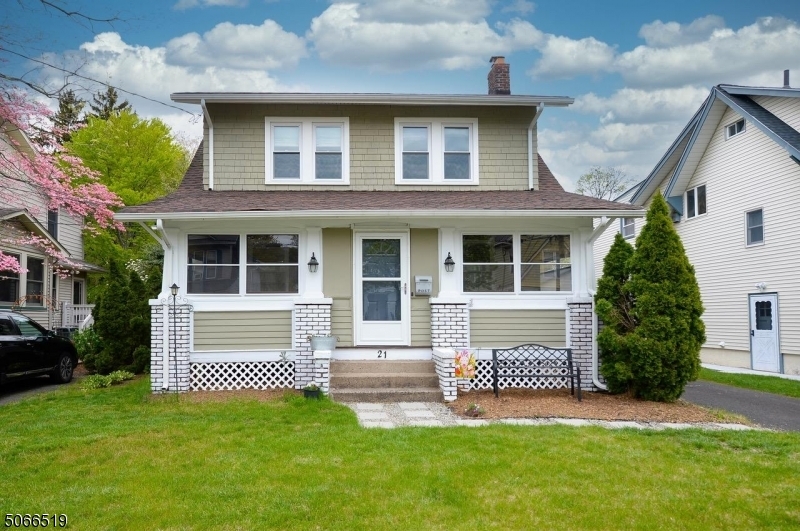 Property Photo:  21 Buena Vista Ave  NJ 07506 