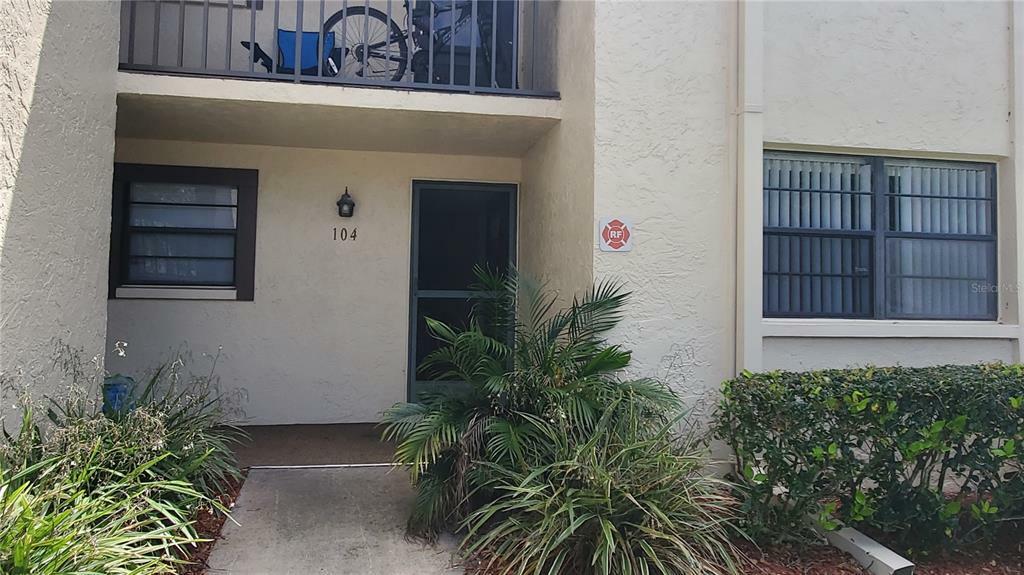 Property Photo:  2400 Winding Creek Boulevard 2-104  FL 33761 