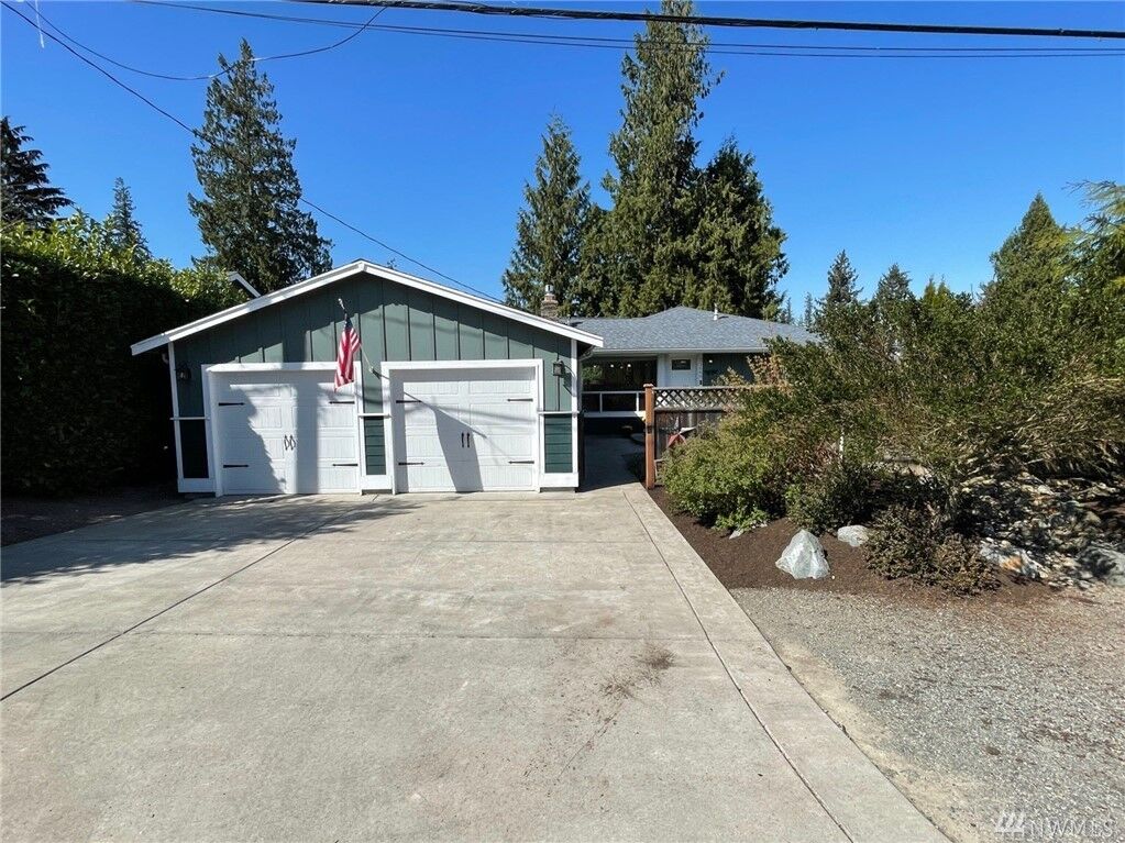 Property Photo:  21666 SE 269th St  WA 98038 