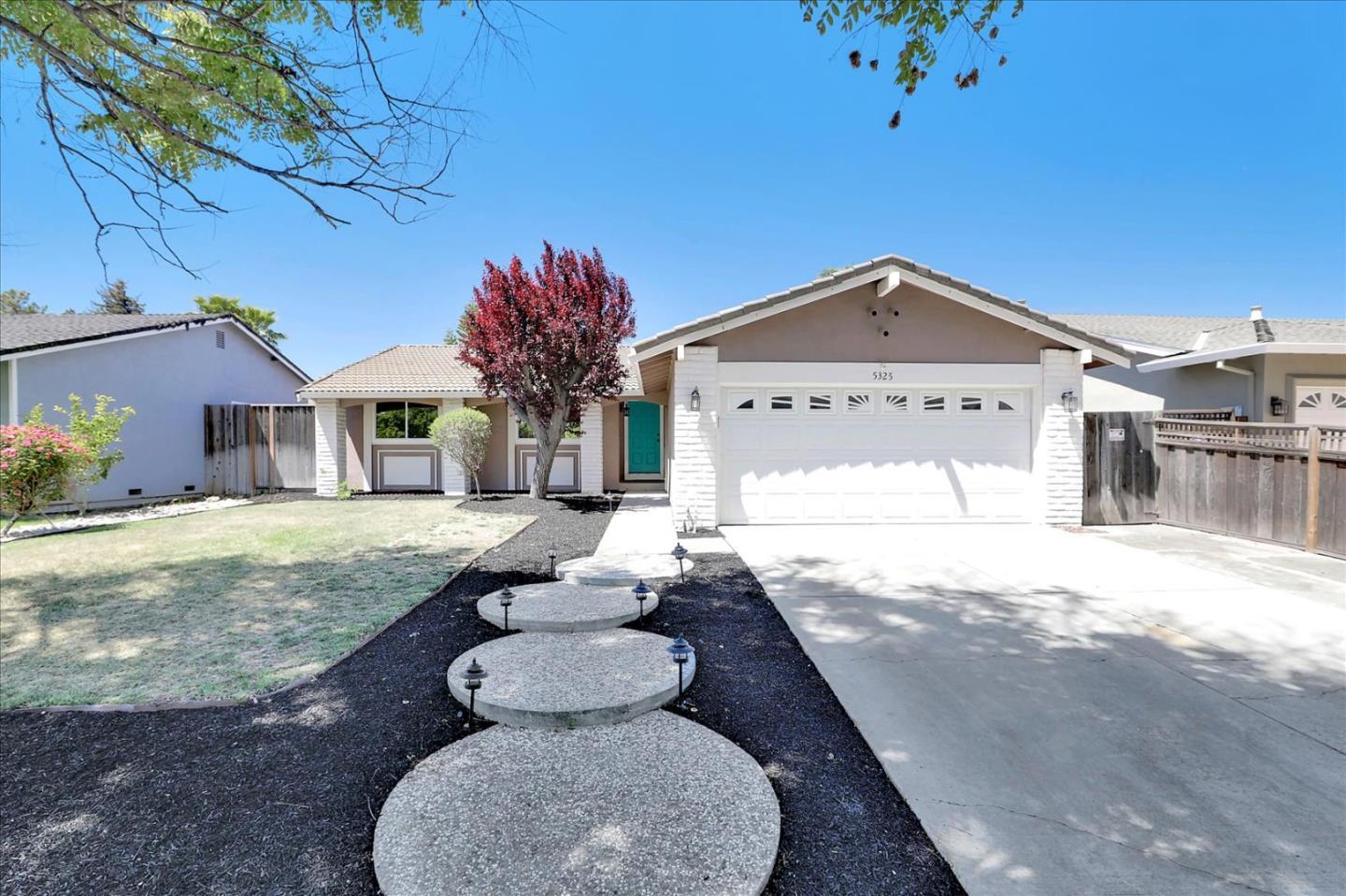 Property Photo: 5325 Gerine Blossom Drive CA 95123