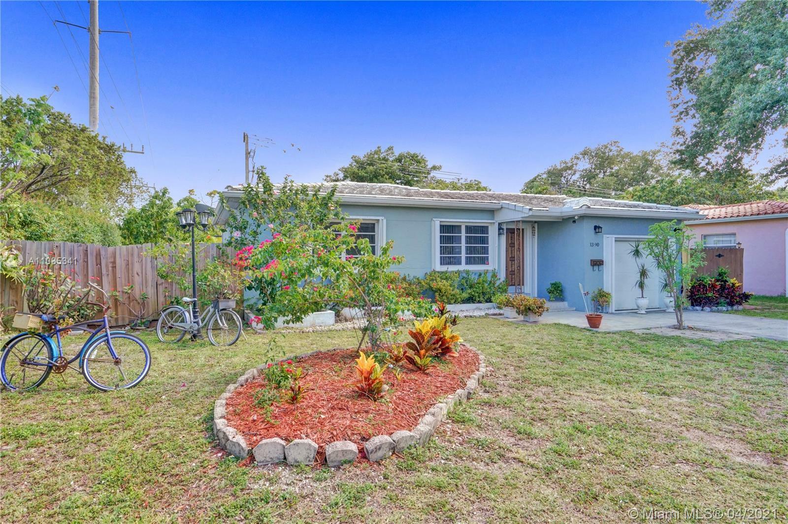 Property Photo:  1390 NE 129th St  FL 33161 