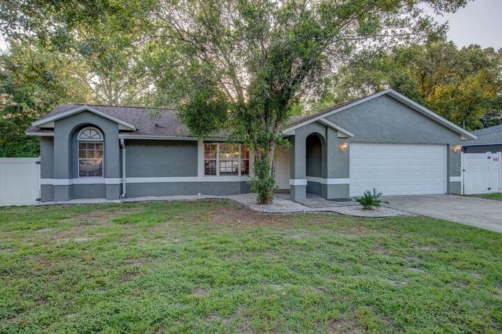 Property Photo:  228 Grande Vista Street  FL 32713 