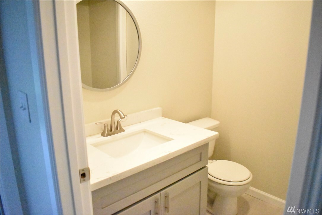 Property Photo:  833 SW Sunset Blvd K54  WA 98057 