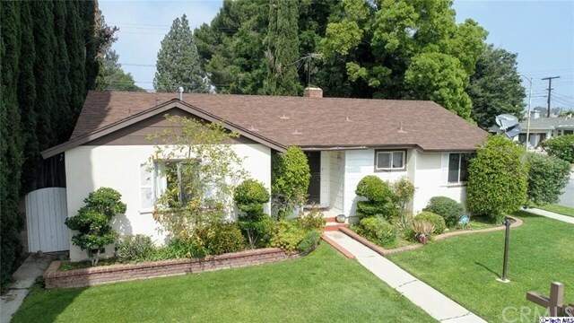 Property Photo:  8845 Corbin Avenue  CA 91324 