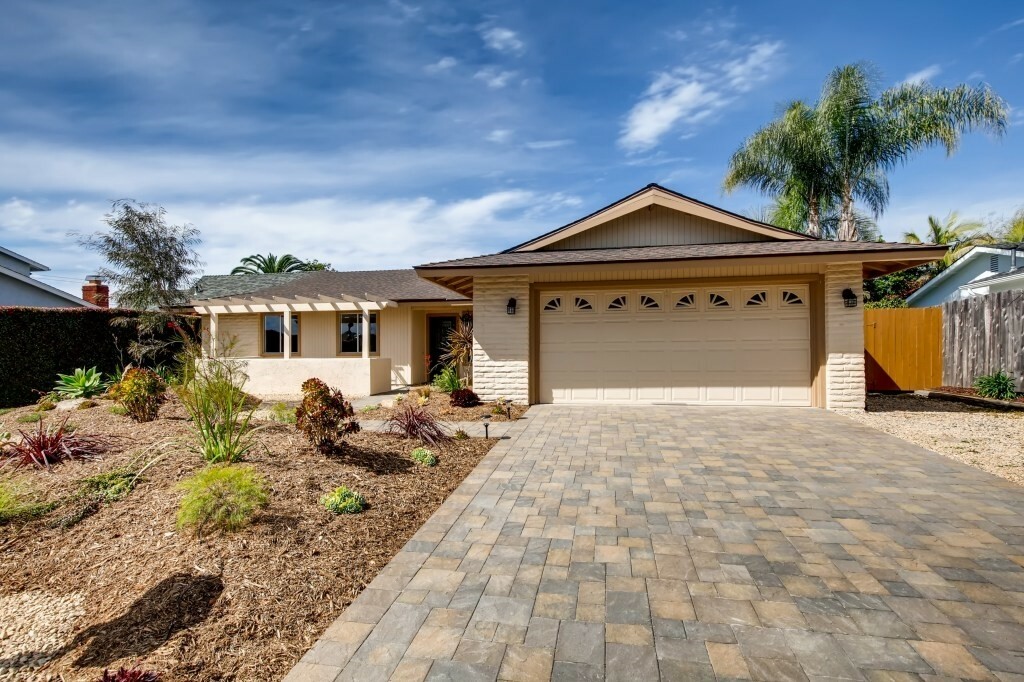 Property Photo: 4926 Park Dr CA 92008