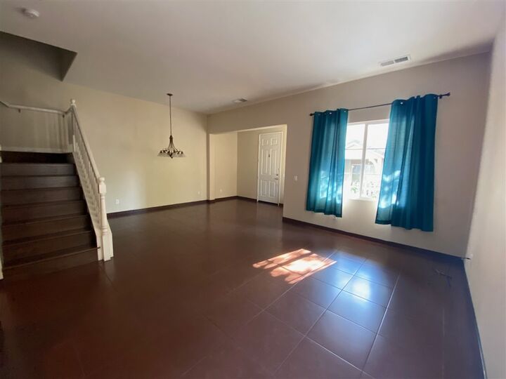 Property Photo:  1484 Canvas Drive 2  CA 91913 