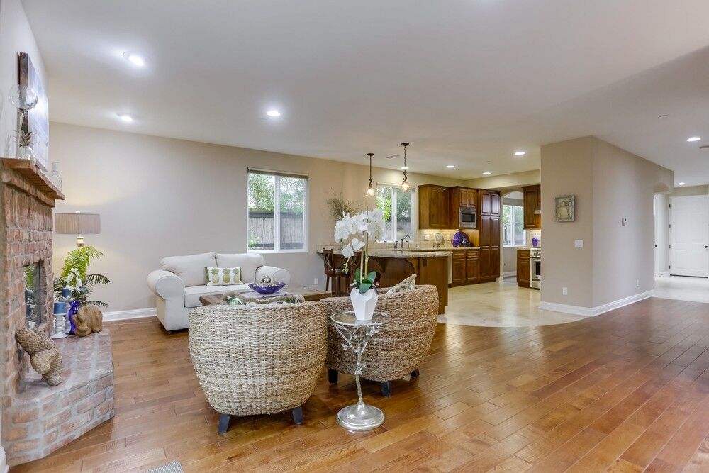 Property Photo:  169 La Veta  CA 92024 