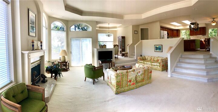Property Photo:  4212 Kingsway  WA 98221 