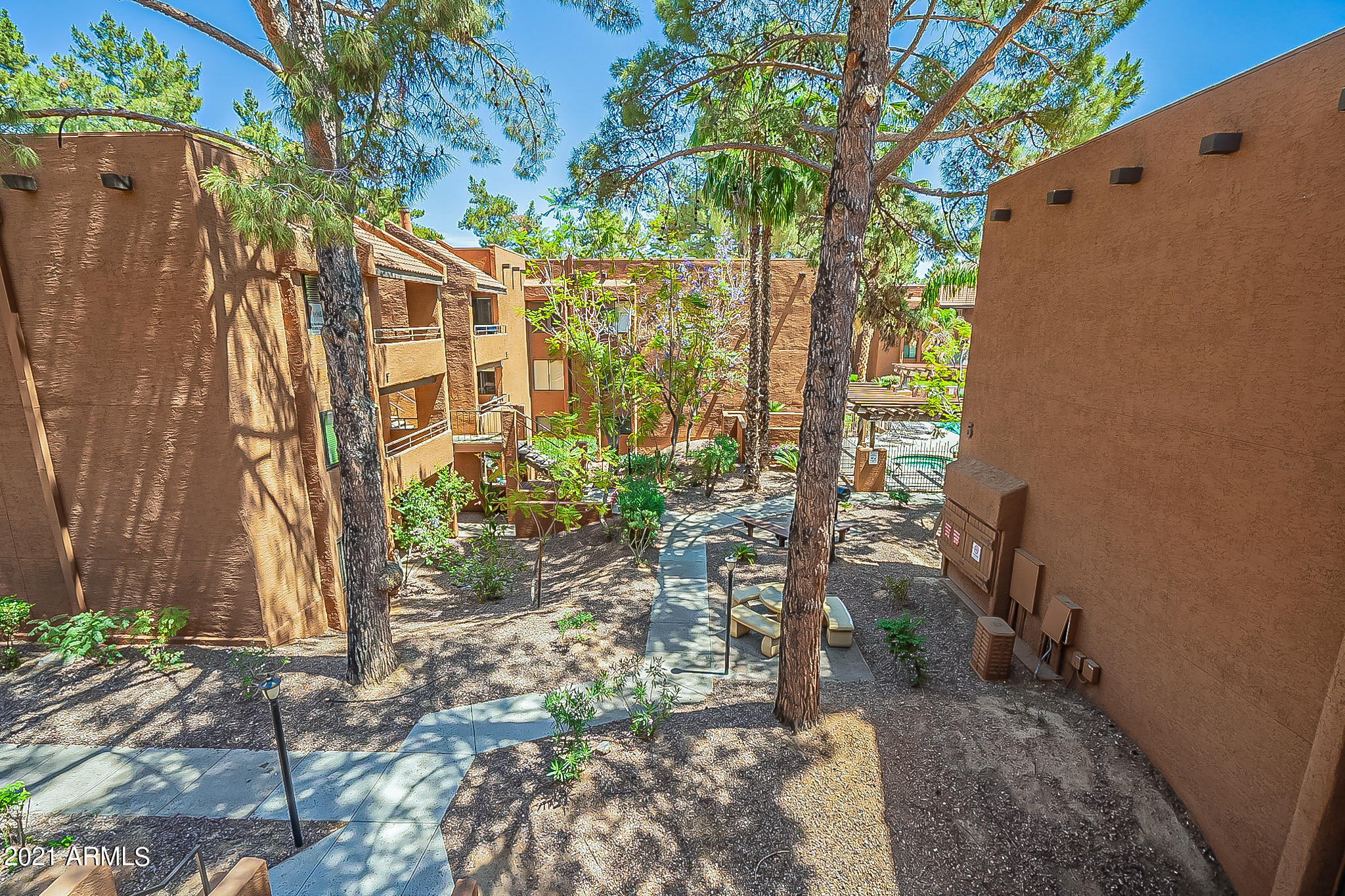 Property Photo: 4704 E Paradise Village Parkway N 307 AZ 85032